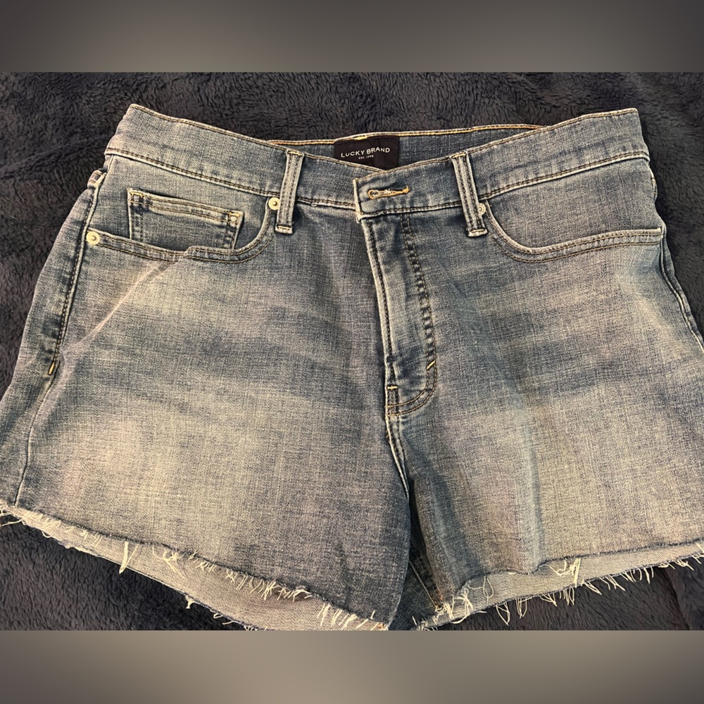 Lucky Brand size 12 shorts